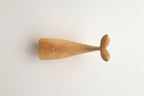 Hvalen - Træfigur i birk | Birch by Adero Home - Adero Home