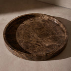 Rund marmor bakke med kant Ø30 cm - Adero Home - Brun