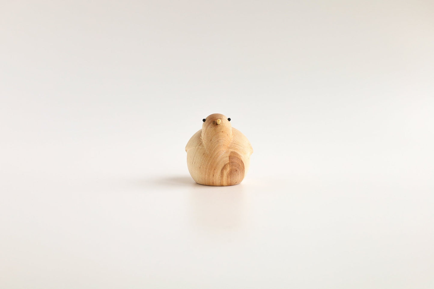 Fuglen - Træfigur i birk | Birch by Adero Home - Adero Home