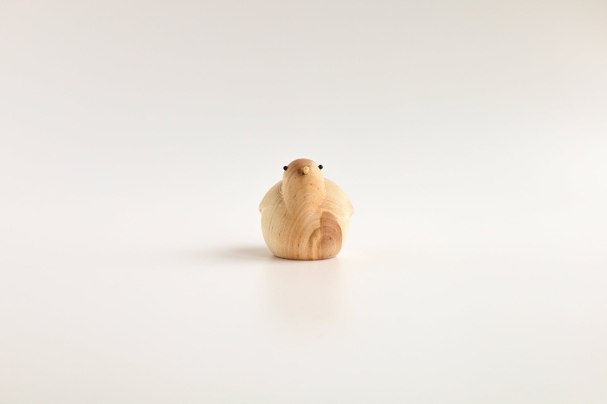 Fuglen - Træfigur i birk | Birch by Adero Home - Adero Home