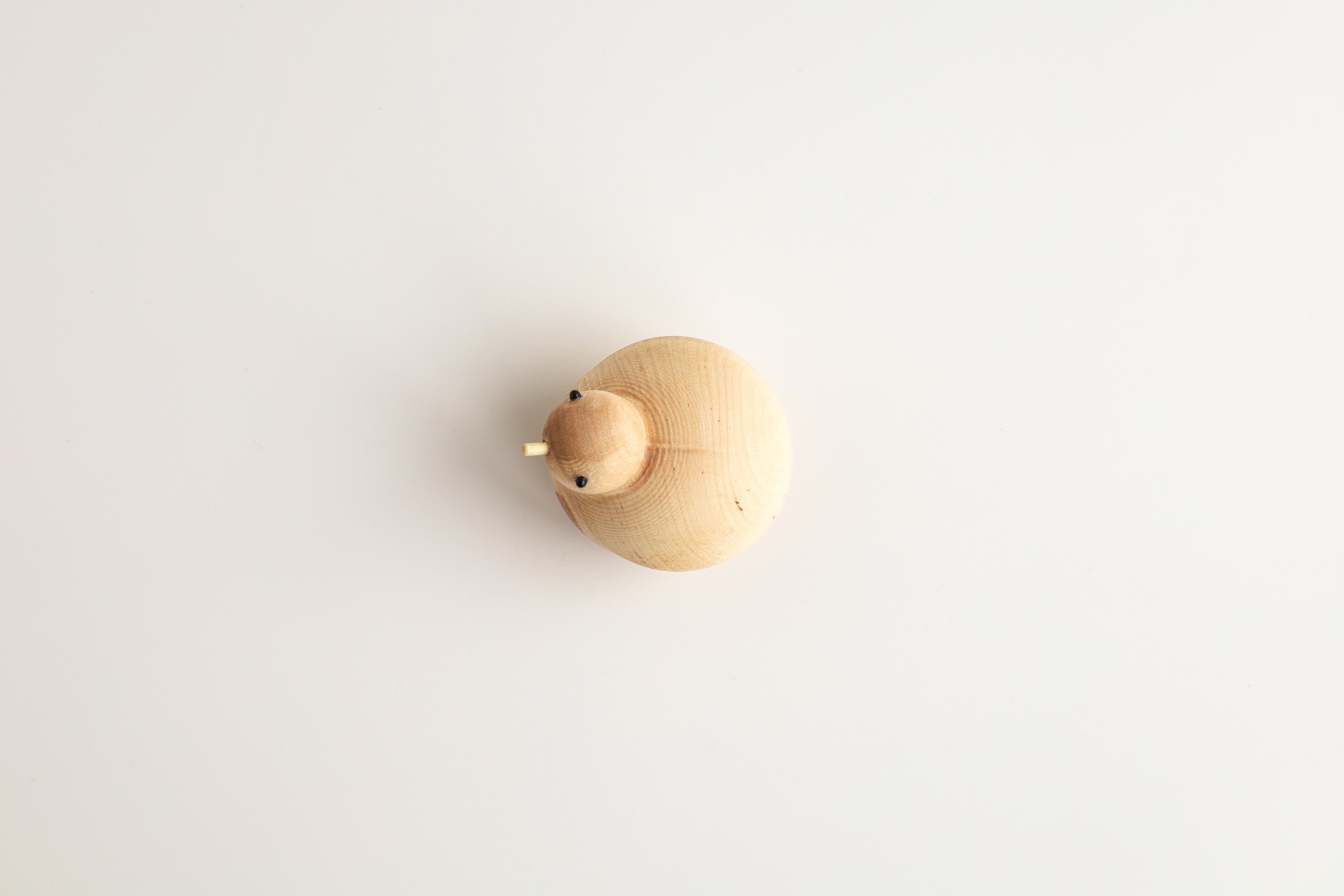 Fågeln – Träfigur i björk | Birch by Adero Home