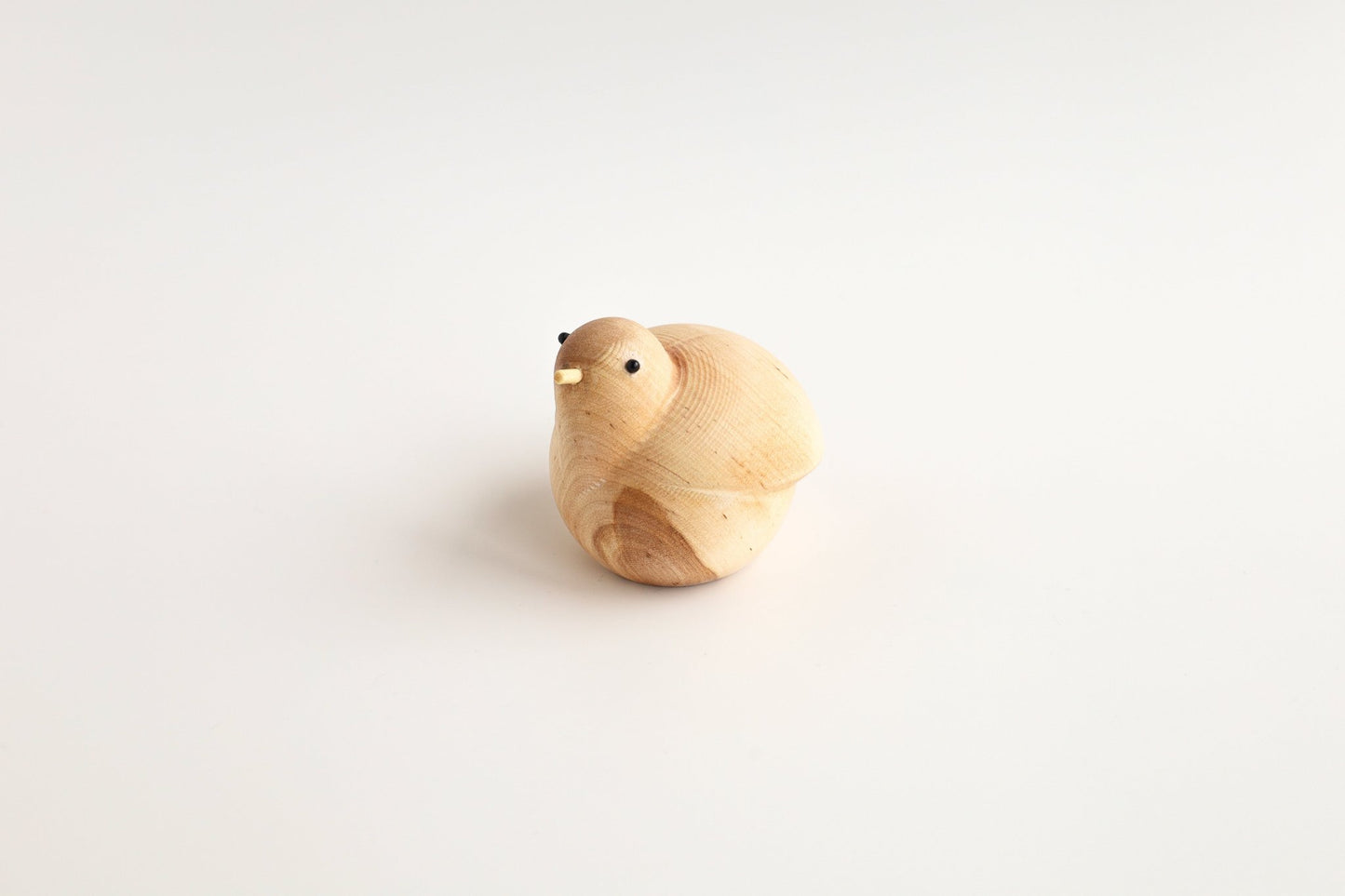 Fuglen - Træfigur i birk | Birch by Adero Home - Adero Home