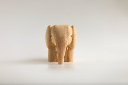 Elefanten - Træfigur i birk | Birch by Adero Home - Adero Home
