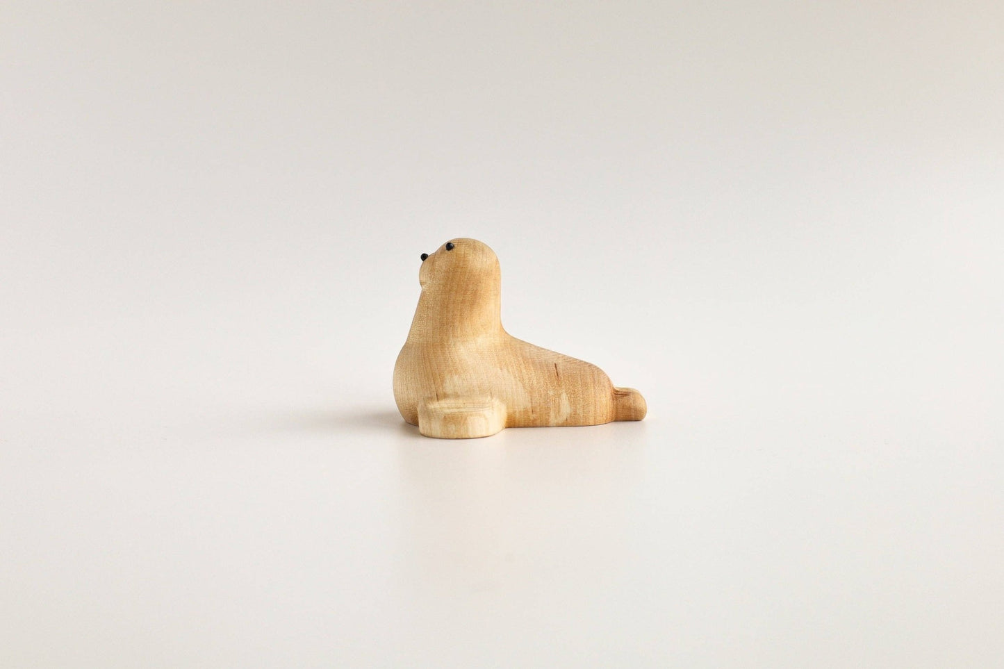 Sælen - Træfigur i birk | Birch by Adero Home - Adero Home